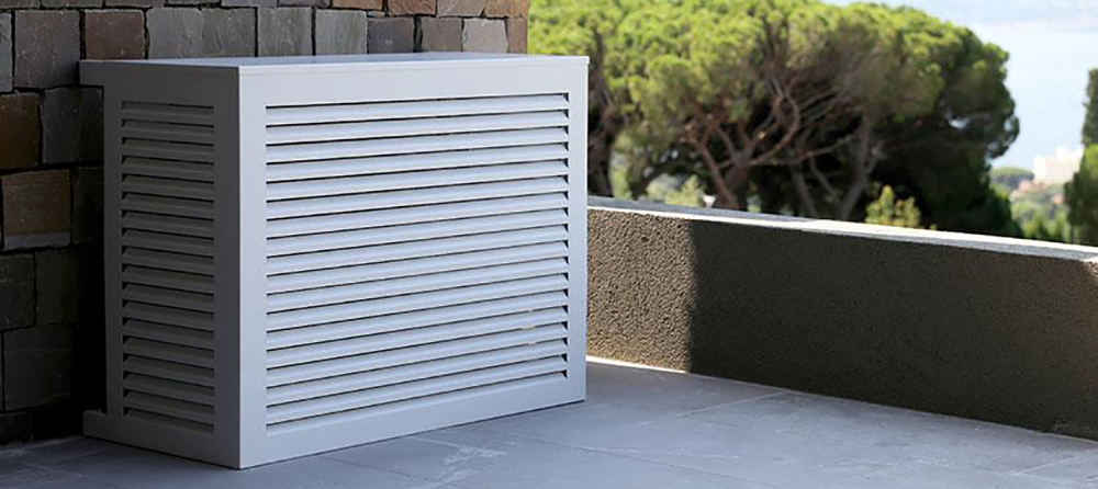 Premium Schutzgehäuse für Klimaanlage, Einhausung, Alu, lackiert, weiß, 940x460-610x690 mm